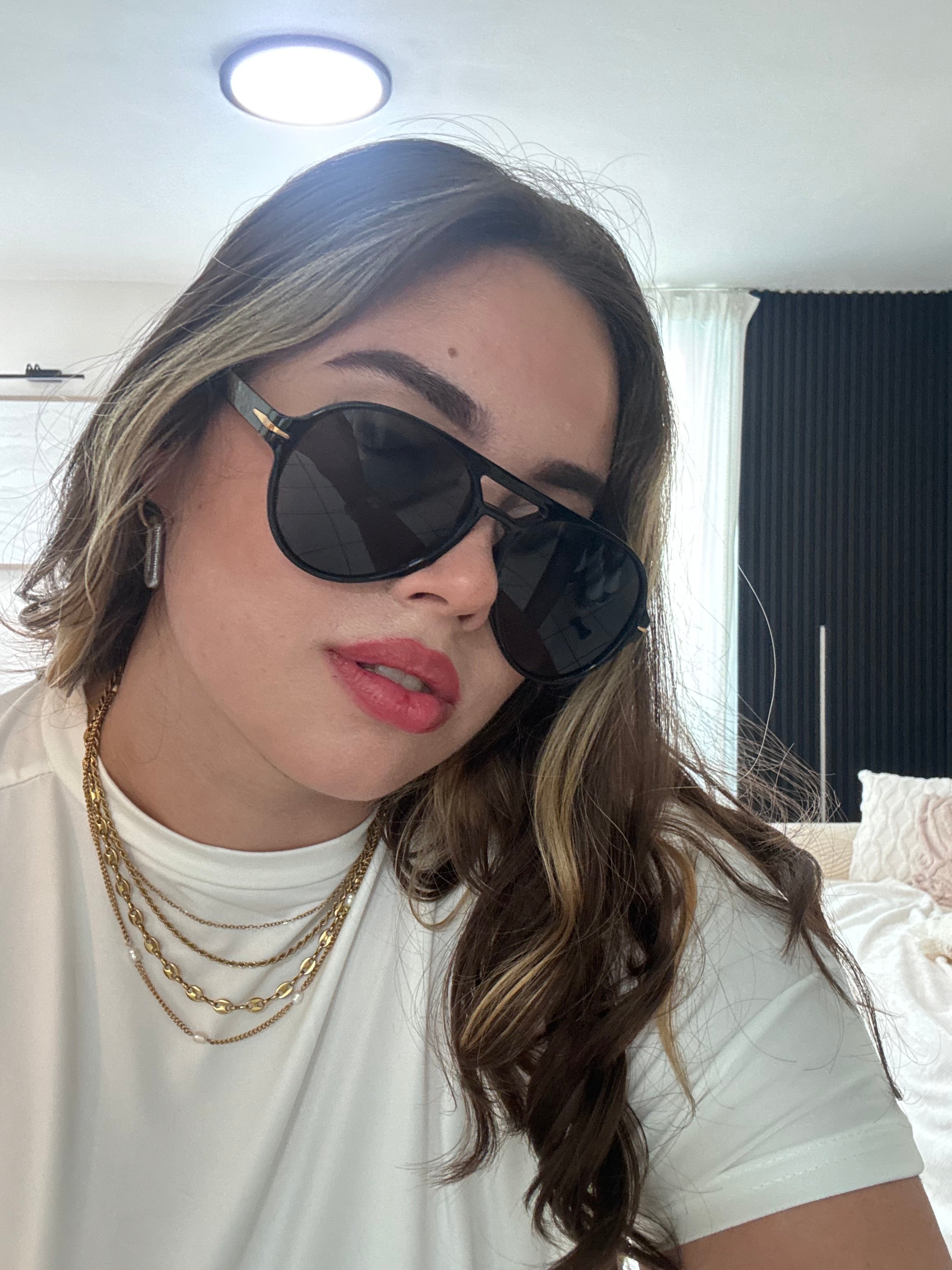AURA SUNNIES