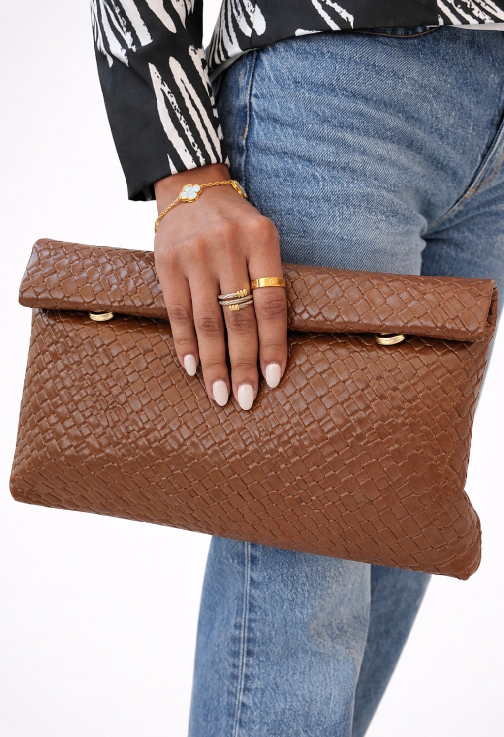 KAROLA CLUTCH